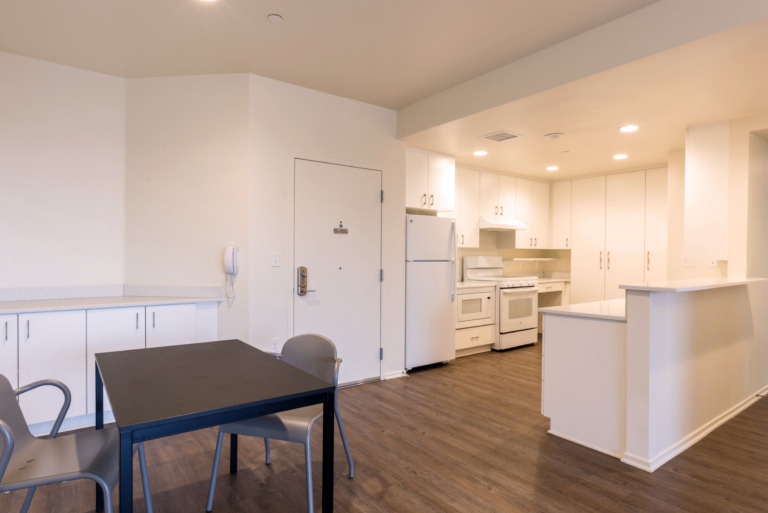 Palo Verde Apartments Photo 10