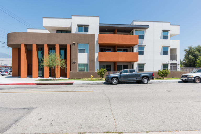 Palo Verde Apartments Photo 4