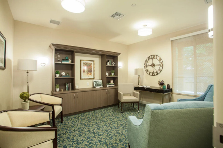 MVGH Memory Care Photo 6